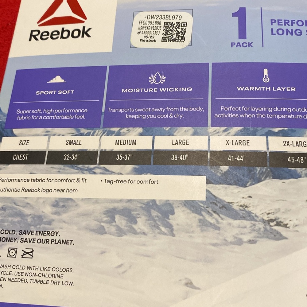 NWT-Reebok -medium - Picture 4 of 6